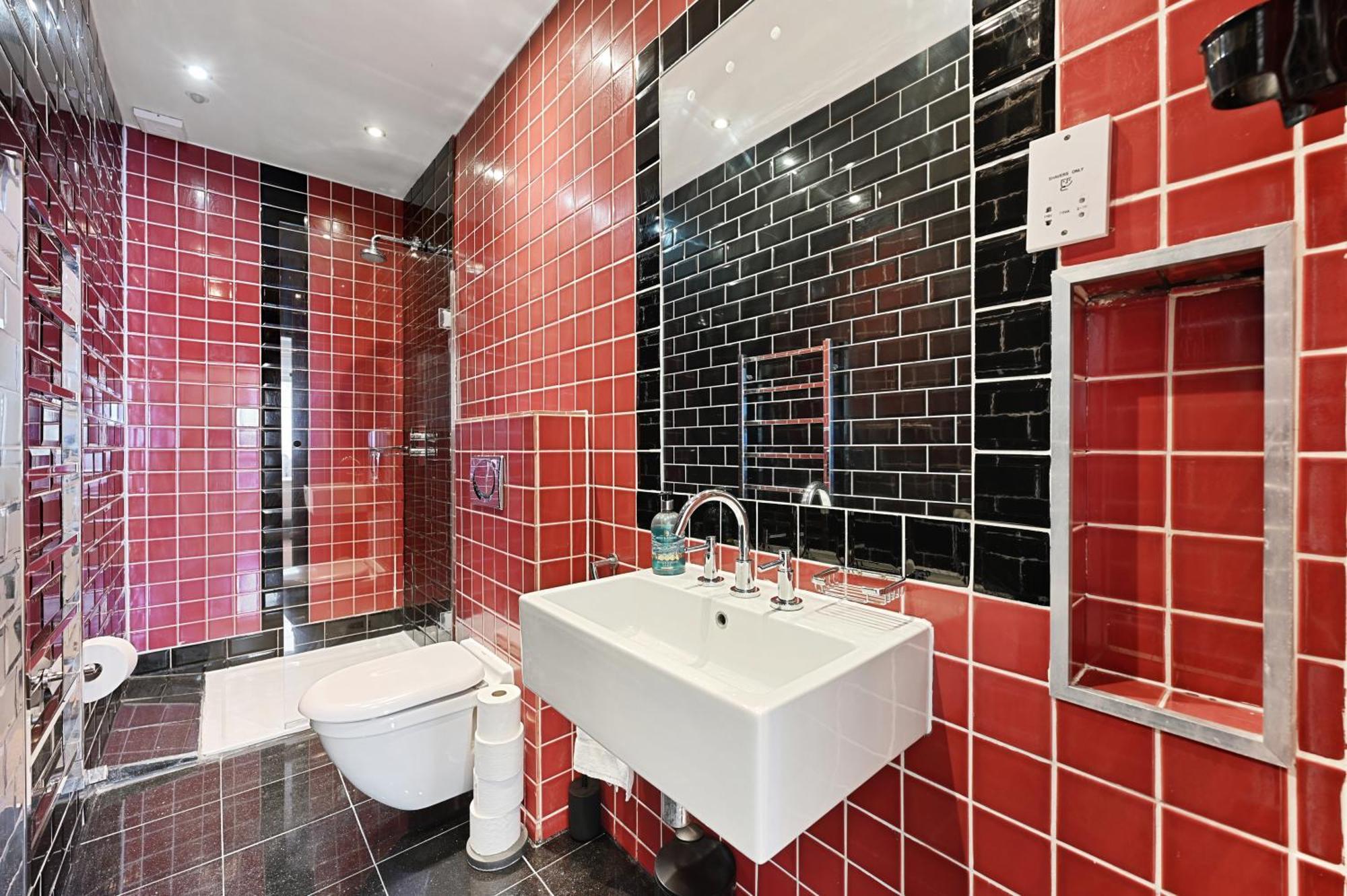 런던 Beautiful 2 King Size Beds 2 Bath- Sleeps 5 In Earls Court 아파트 외부 사진
