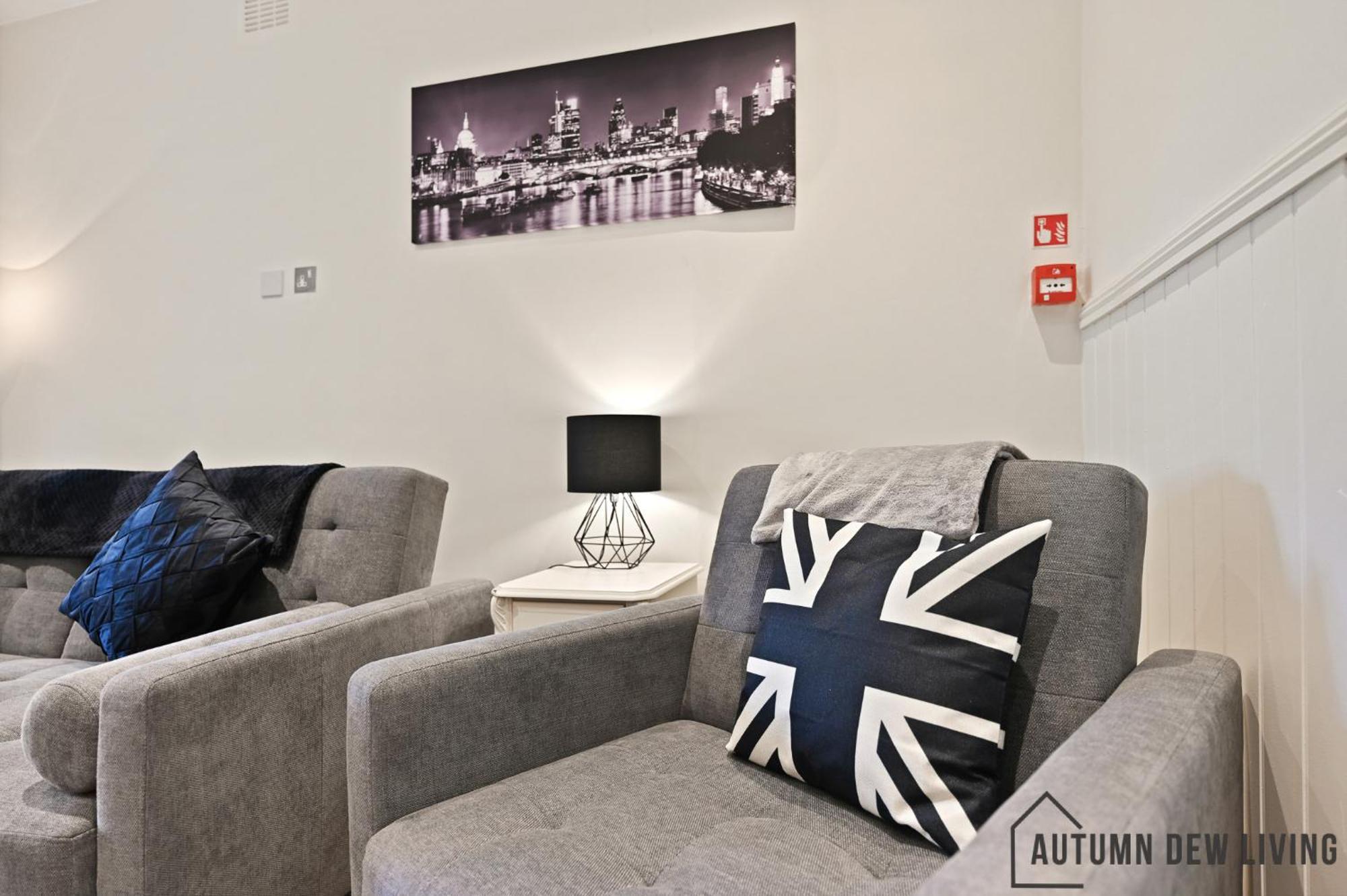 런던 Beautiful 2 King Size Beds 2 Bath- Sleeps 5 In Earls Court 아파트 외부 사진